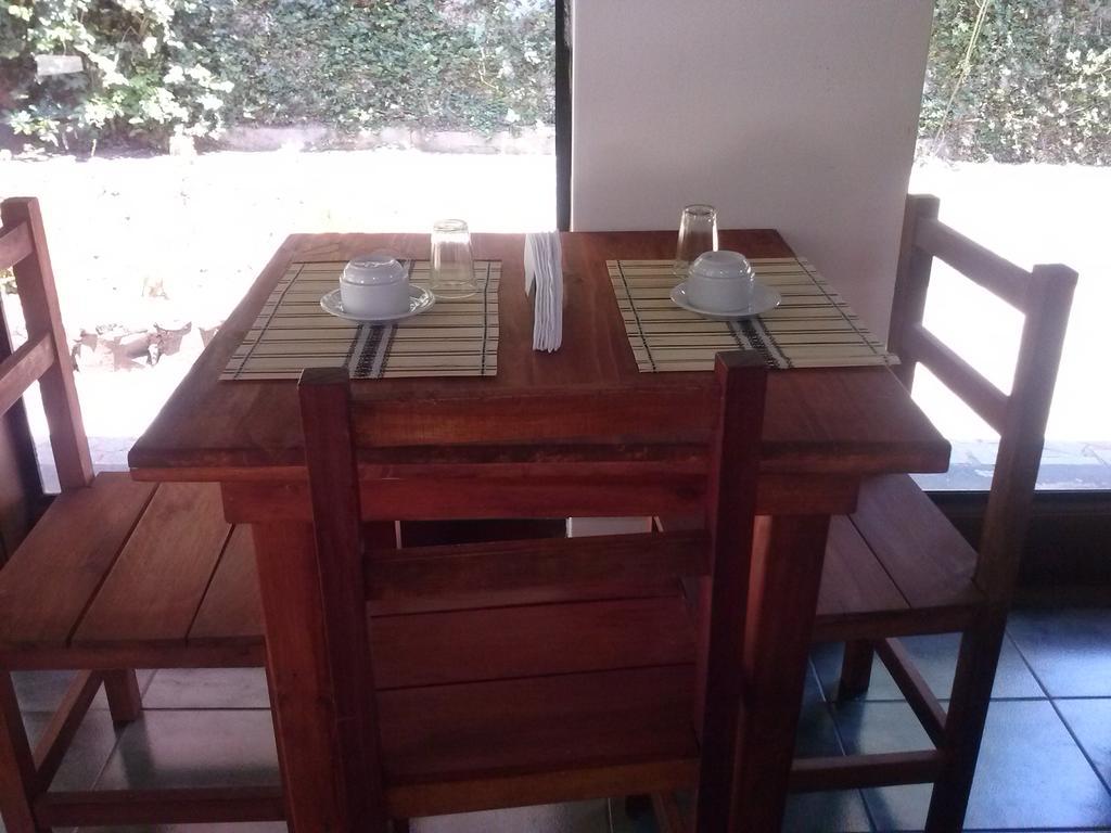 Petit Hotel Caraguata Puerto Iguazu Bagian luar foto