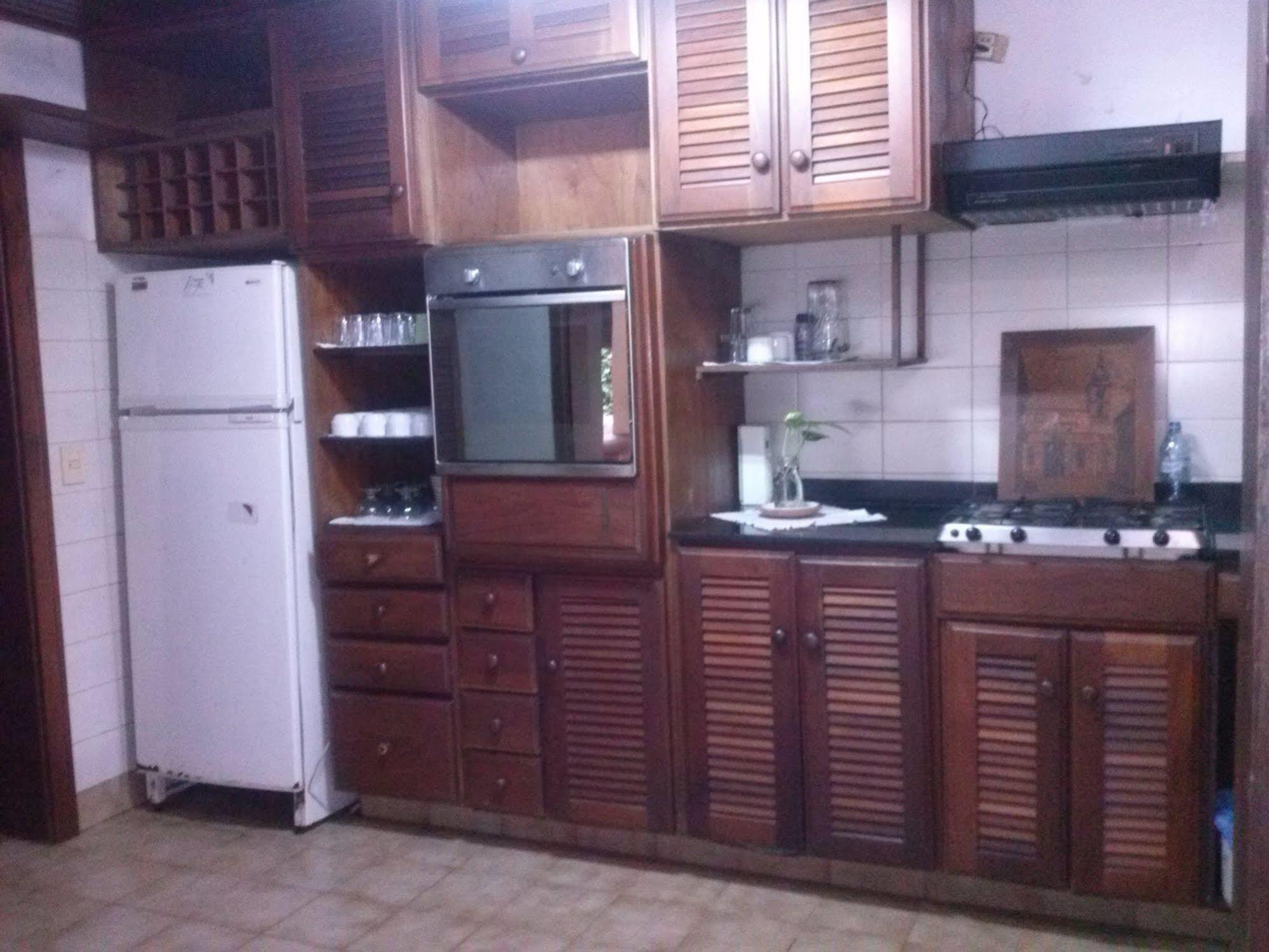 Petit Hotel Caraguata Puerto Iguazu Bagian luar foto