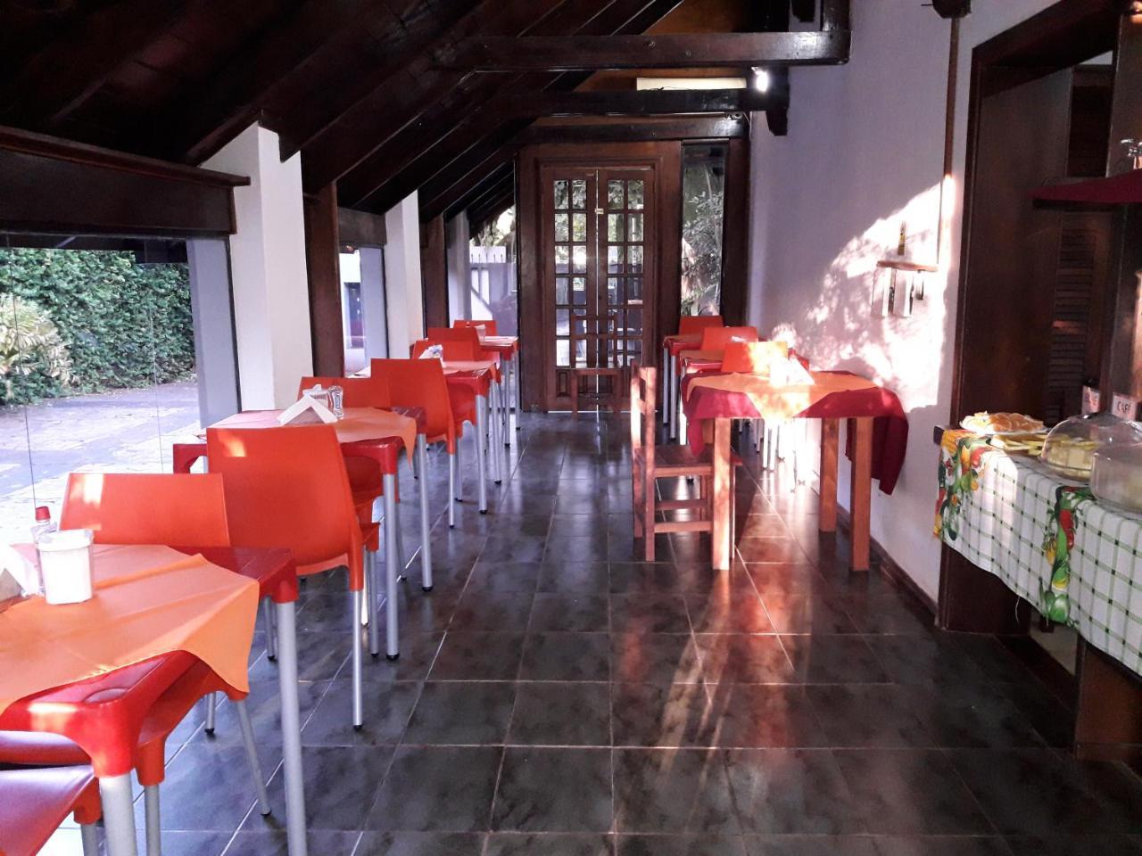 Petit Hotel Caraguata Puerto Iguazu Bagian luar foto