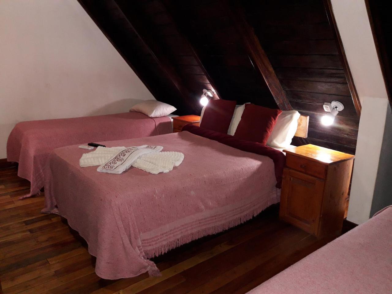 Petit Hotel Caraguata Puerto Iguazu Bagian luar foto
